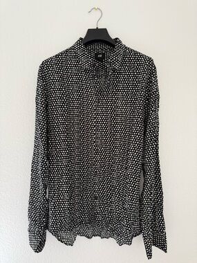 H&M Black and White Star Print Shirt